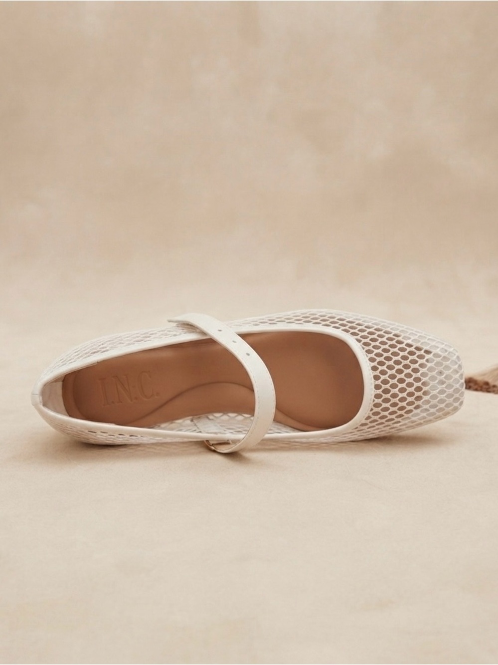 🖤🖤 INC International Concepts Jadis Square Toe Ballet Flats - Picture 4 of 5